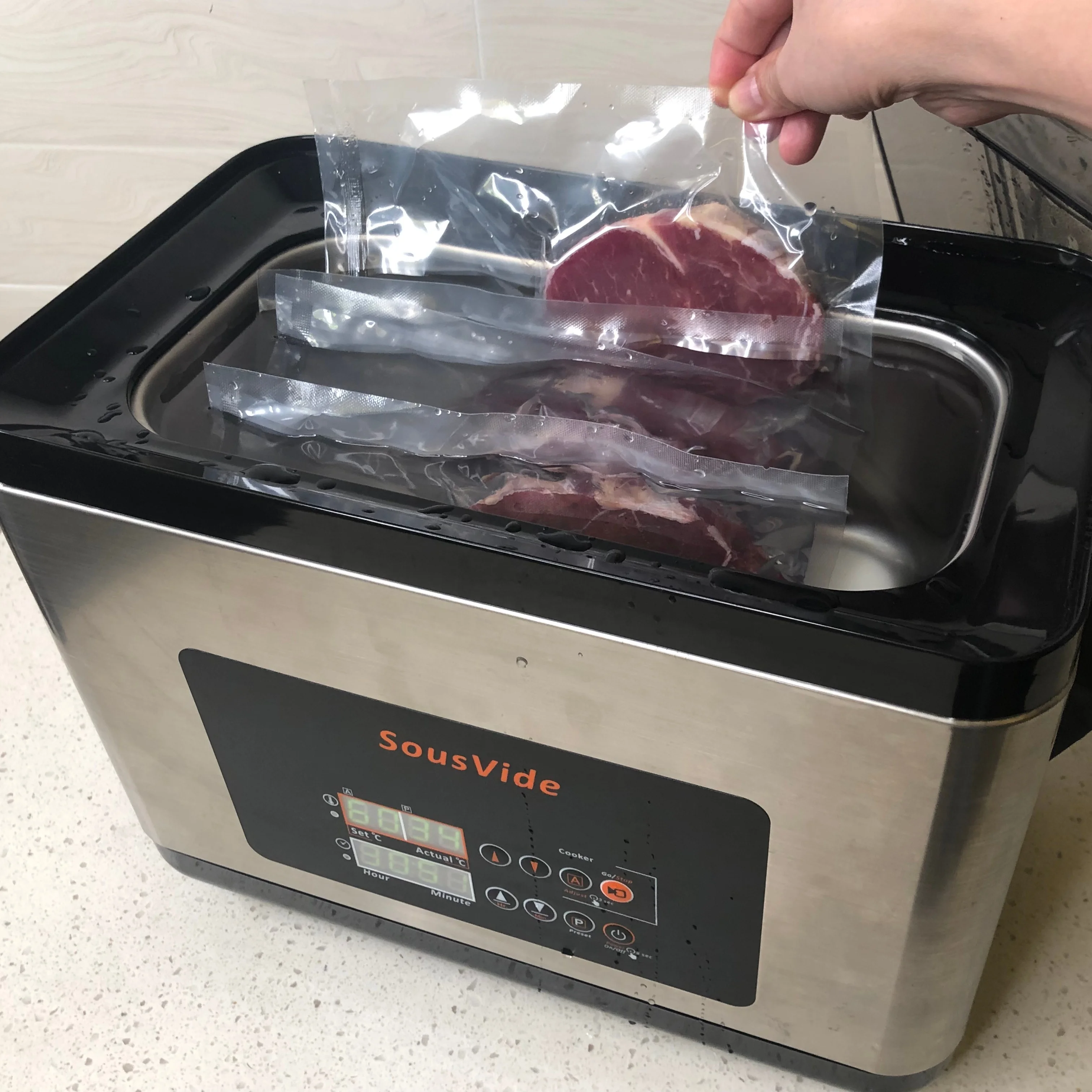Water bath type good for frequent use all tank even and precise heated digital control professional function 6L Sous Vide cooker