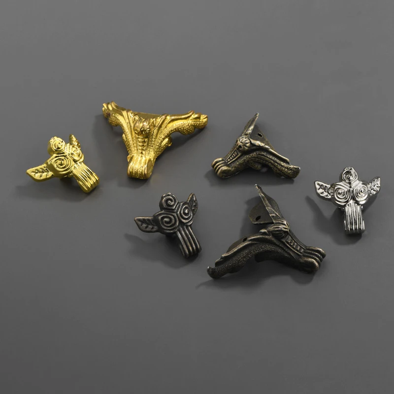 Antique Zinc Alloy Monster Foot Bag corner accessories Packaging Boxes Furniture Four-Sided Wooden Bottom Feet Furniture Legs