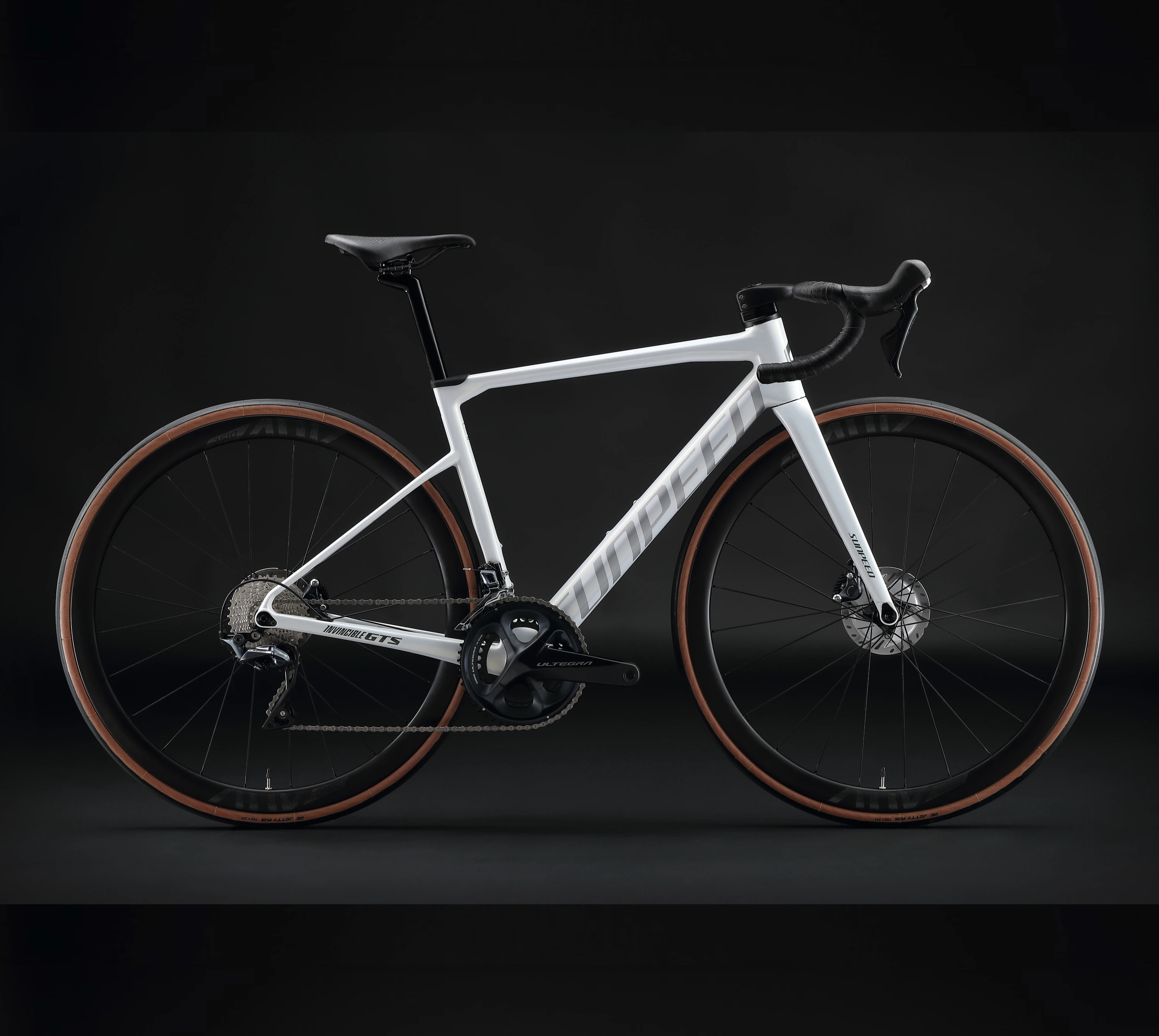 New arrival SUNPEED INVINCIBLE GTS carbon racing road bike carbon bicycle