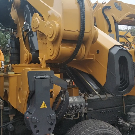 5 ton truck mounted crane  SC5S3 SC5Z3 boom crane price for sale