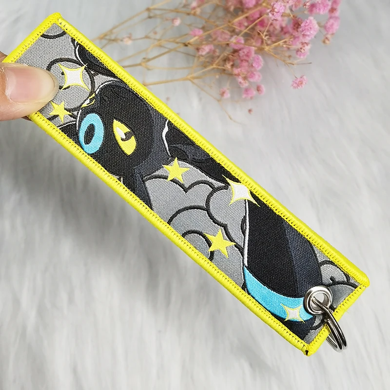 200 Designs Wholesale Custom Woven Double Side Embroidery Fabric Keychain Keytag Keyring MOQ 1pc