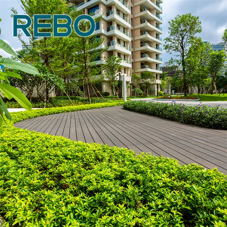 Outdoor fire resistant strand woven bamboo flooring decking board