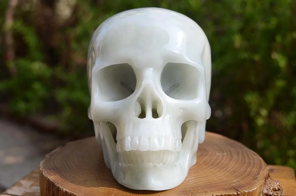 EUDEMON New products High Quality Natural crystals Skulls Carved Mexico agate with Amethyst Skulls for fengshui