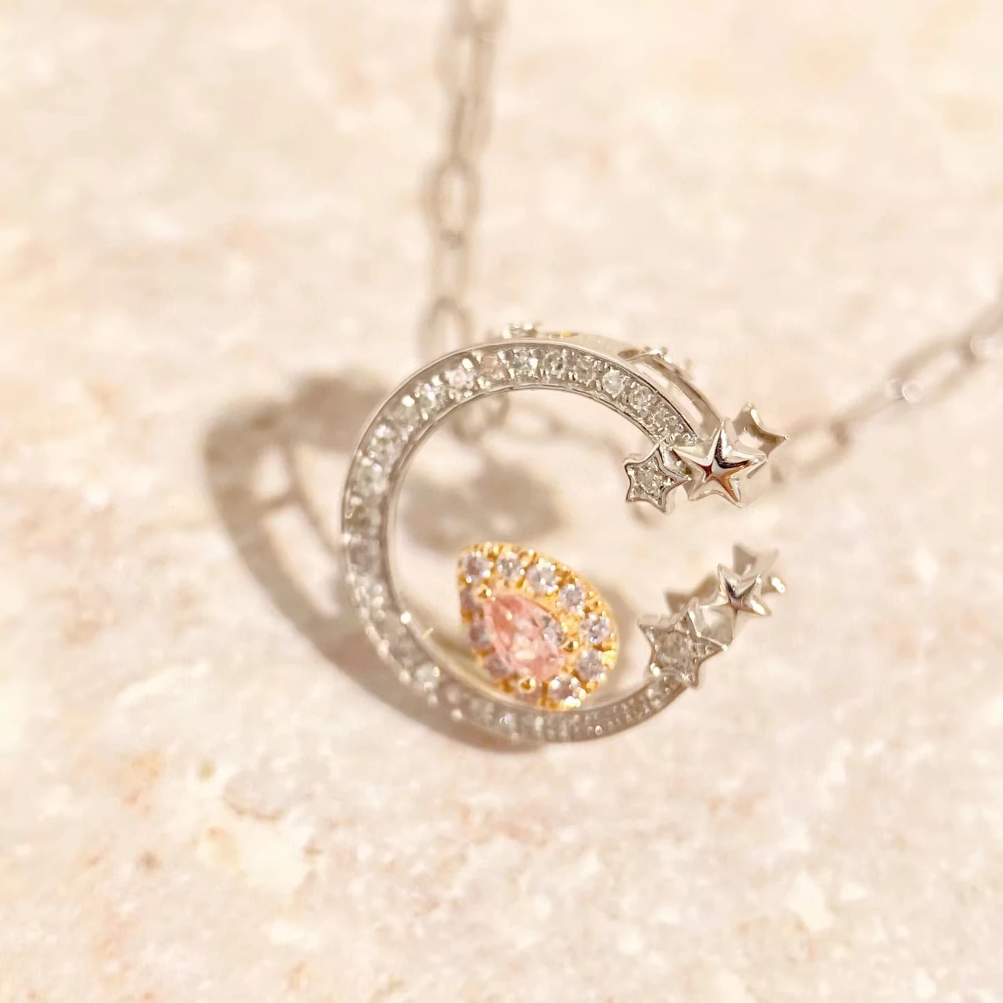 Customized Star Moon Design Series Chain Drop shaped Pink Diamond Main Stone 0.1 Carat 18k Thick Gold Diamond Set Necklace