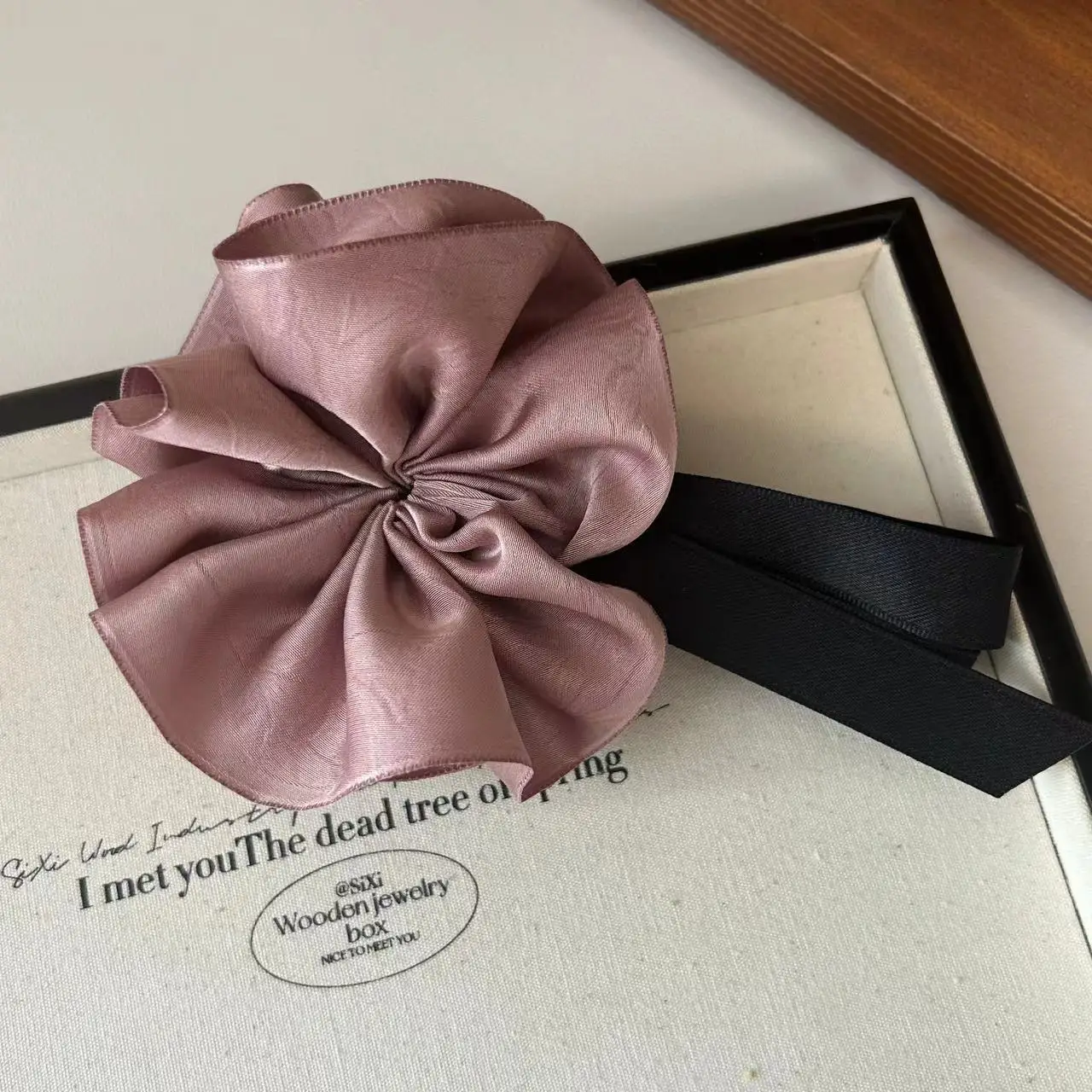 New three-dimensional pleated flower spring clip elegant temperament hairpin