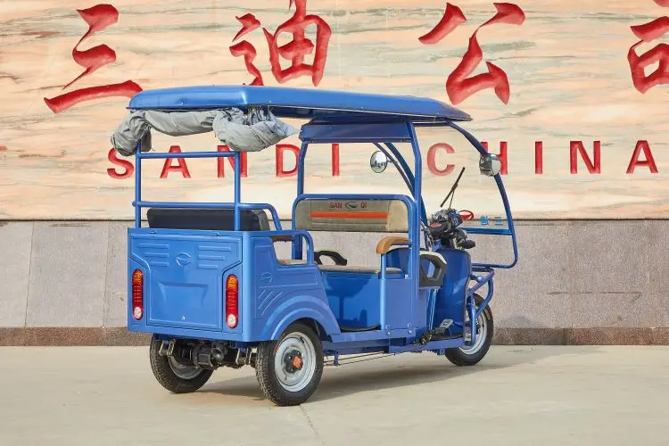 SD-010 Semi-Closed cabin mobility tricycle with steel roof adults used 3 wheel electric passenger tricycle