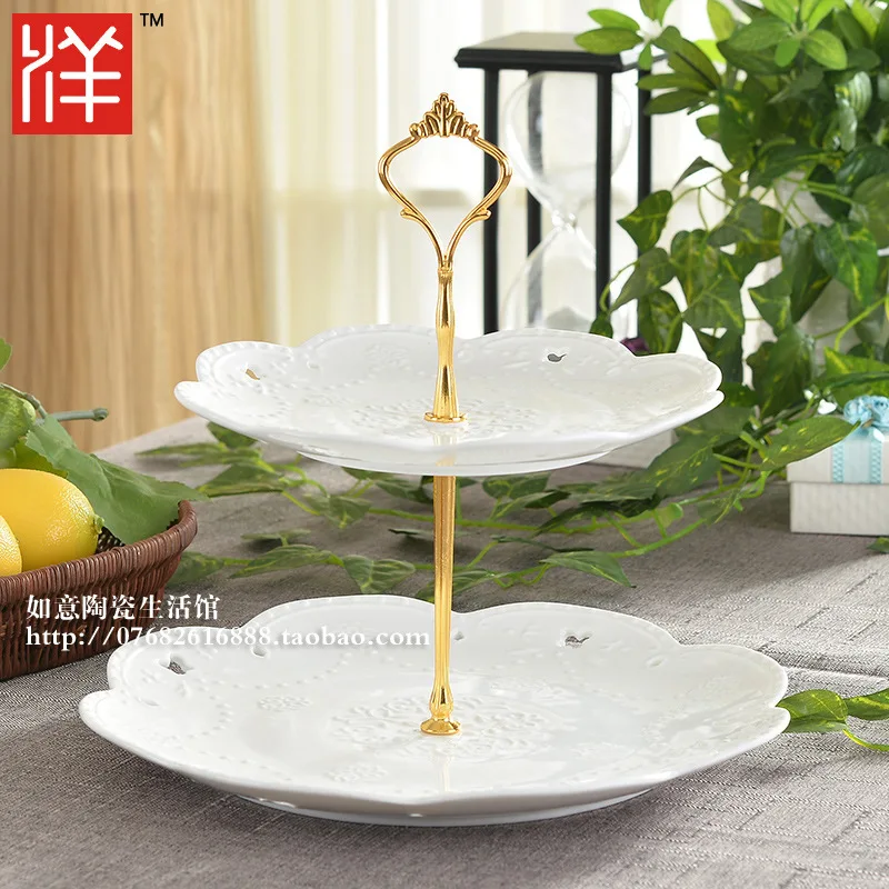 
Embossed ceramic baking tray Western birthday party cake tray two layer dessert plate tableware dinner plate 