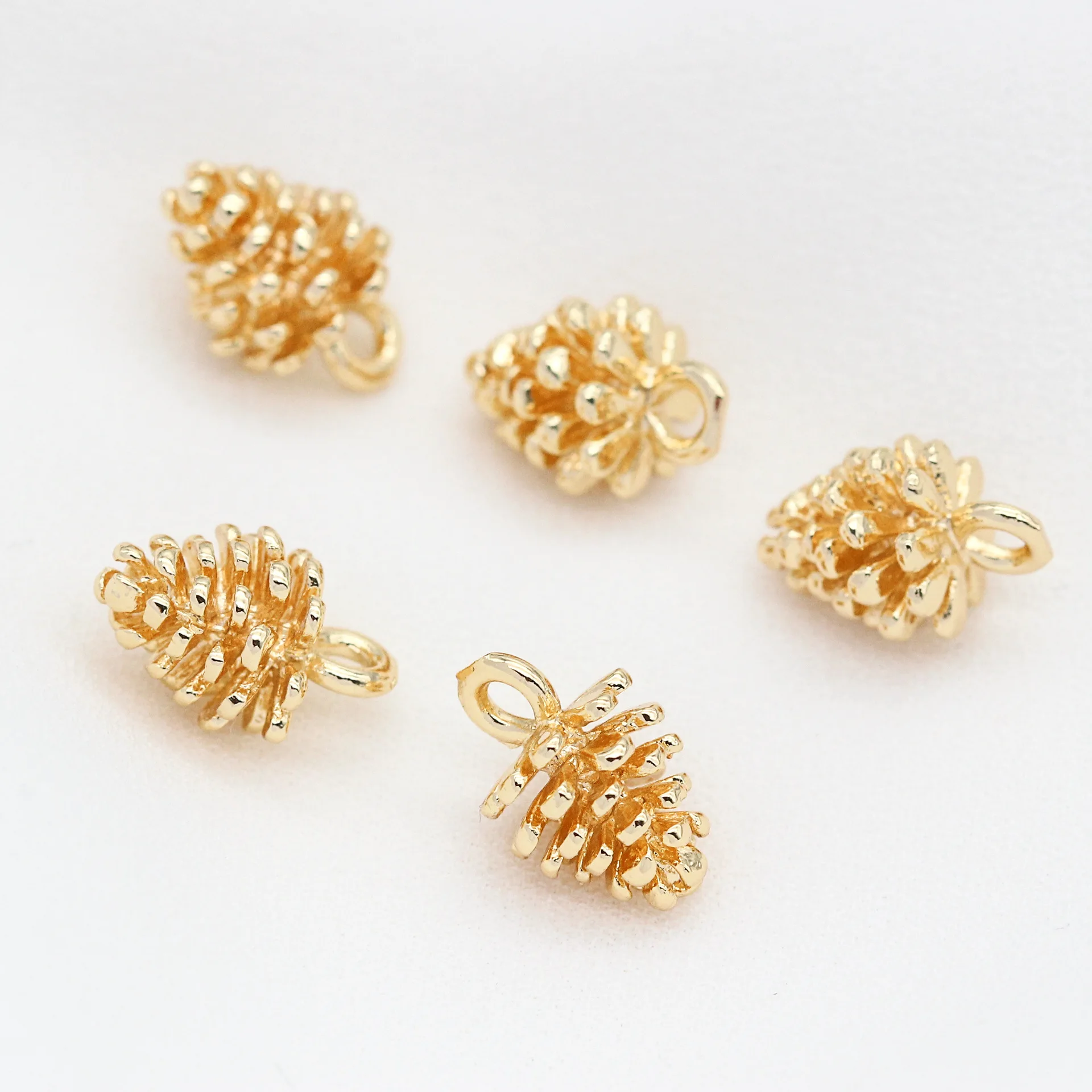 Jewelry Supplies 14K Gold Plated Pine Cone Pendant Charm for Bracelet Making