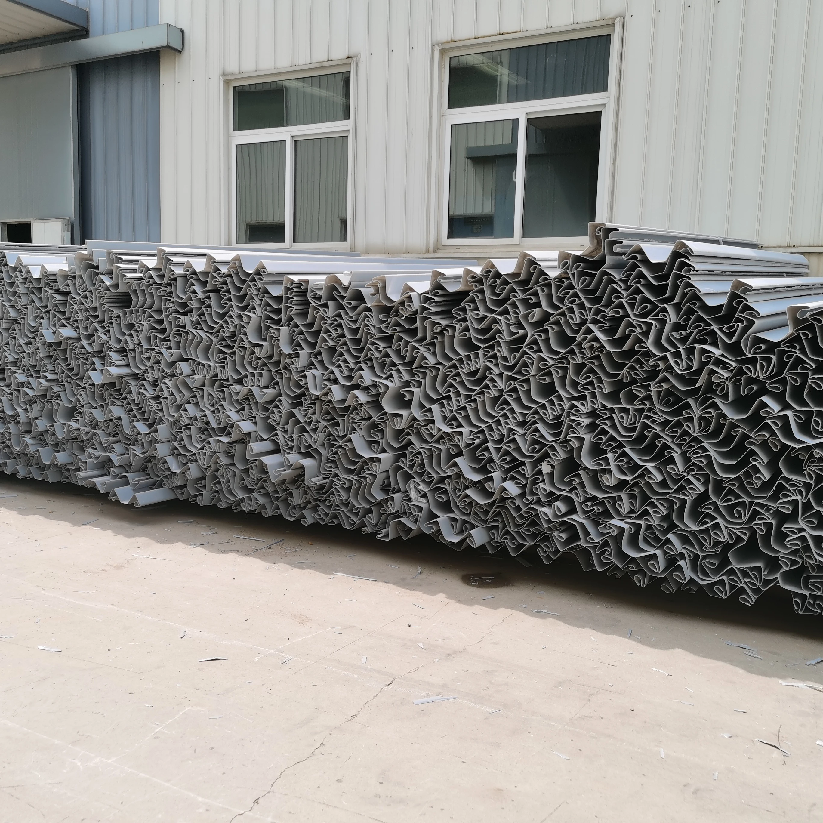 
Fire Retardant FRP GRP Expansion Trim China Fiberglass Roofing Trims 