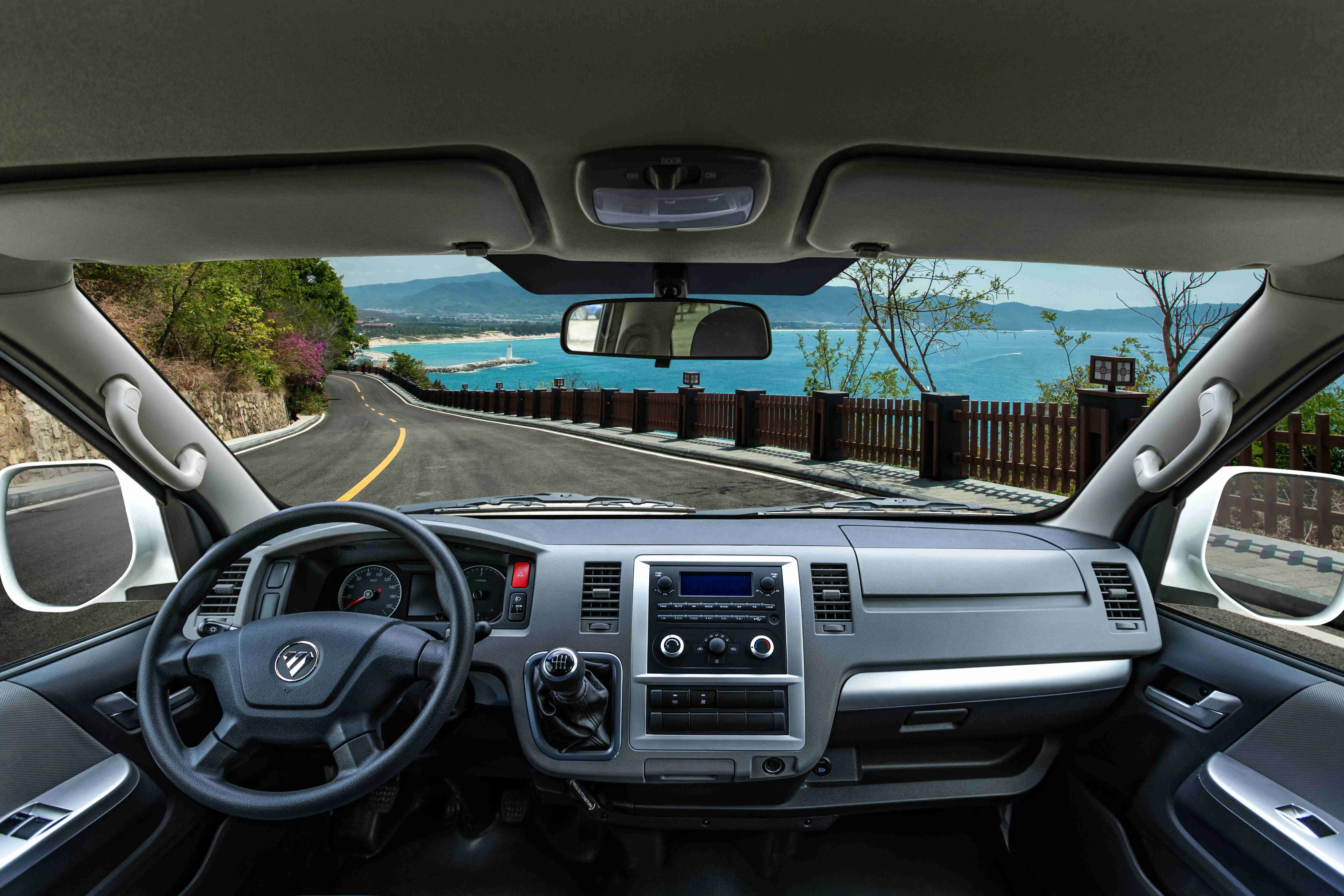 Top sale foton 3 seater electric mini van bus 4x2 LHD mini cargo van