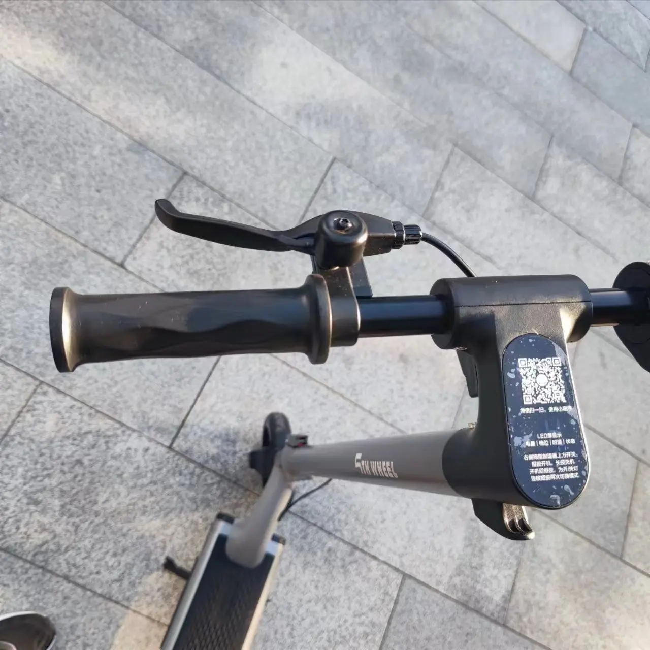 Alibaba Verified Suppliers Ip54 Fast Foldable Electric Scooter for Lady Stylish Mini 250W Unisex Electronic Scooter 8 Inch 36V