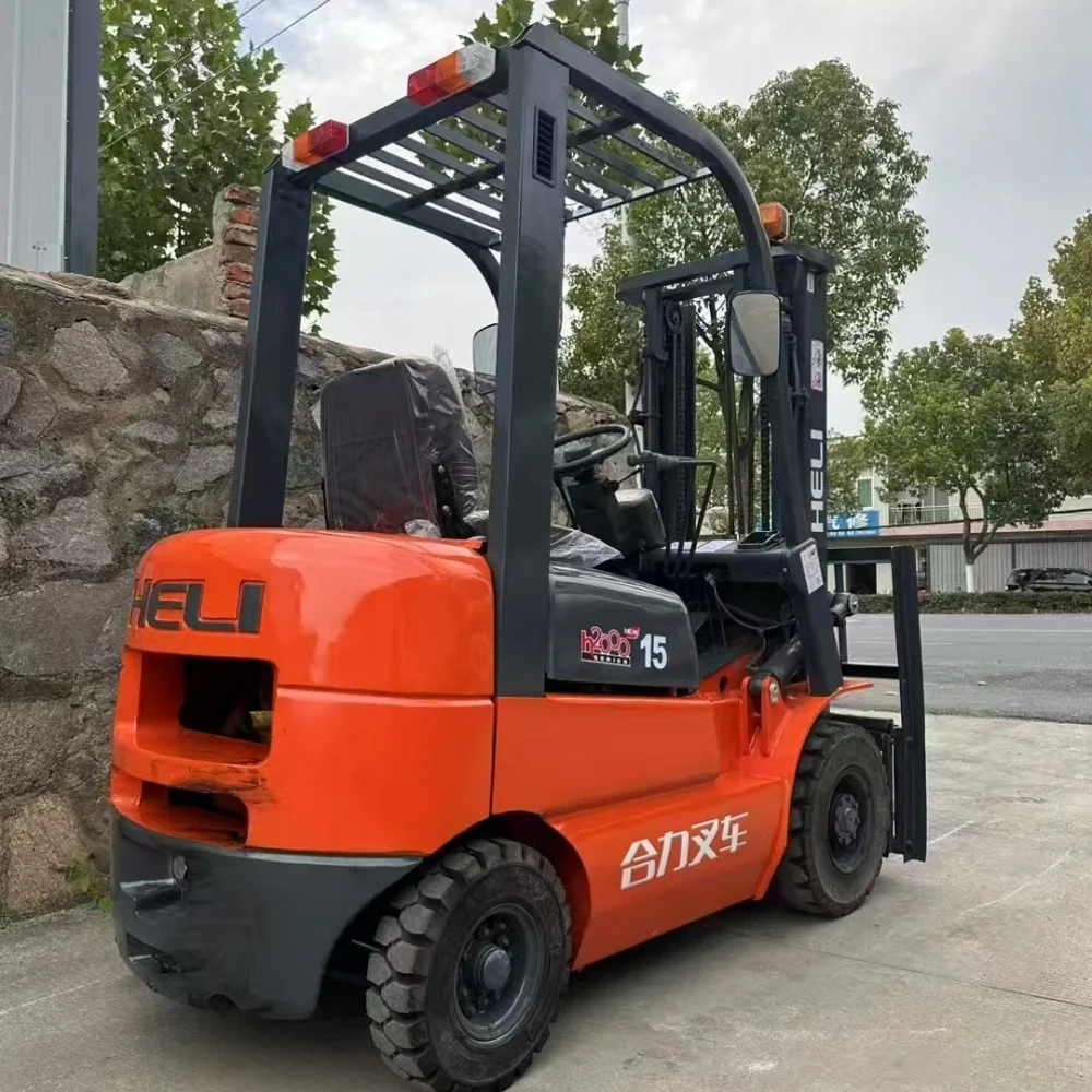 High Quality Used Heli 15 Diesel Forklift Truck 1.5TON Capacity 3000mm Lifting Height Featuring Core Engine Pump Motor Bearing