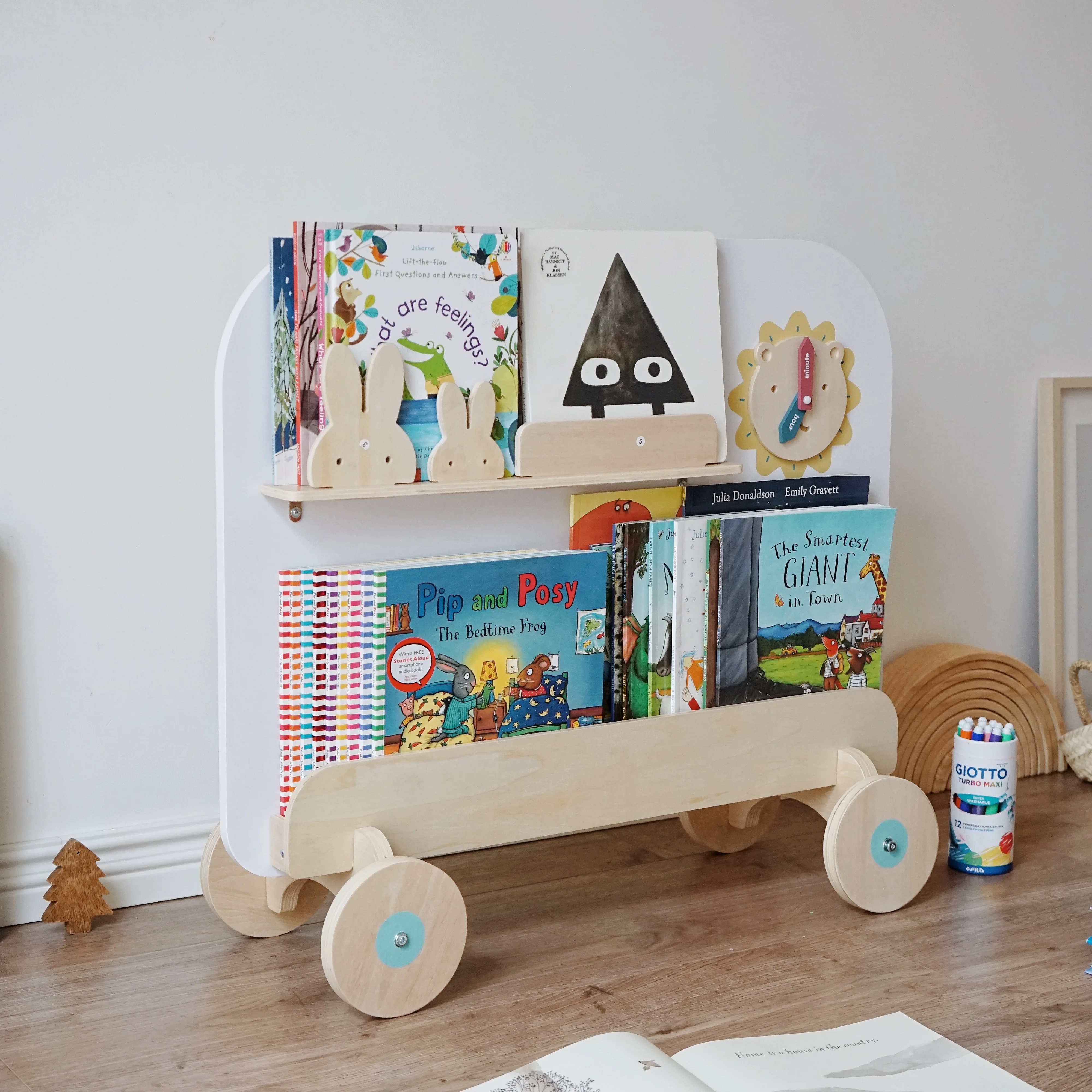 2022 new wooden rabbit solid wood kids bookshelf household baby picture book storage rack toy