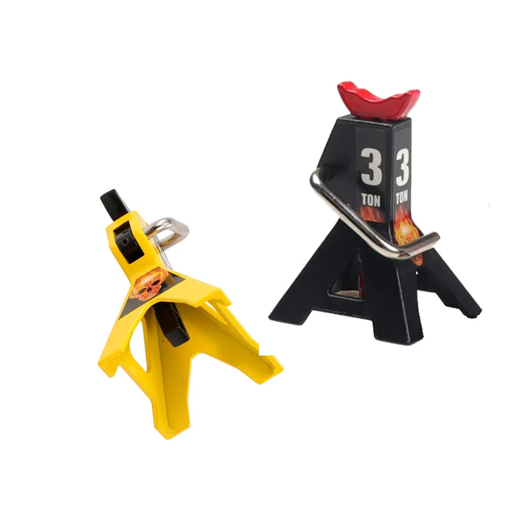 2pcs RC Jack Stand Adjustable Height Decorate Metal RC Simulation Accessories for Traxxas HSP Redcat Rc4wd Tamiya Axial RC Truck