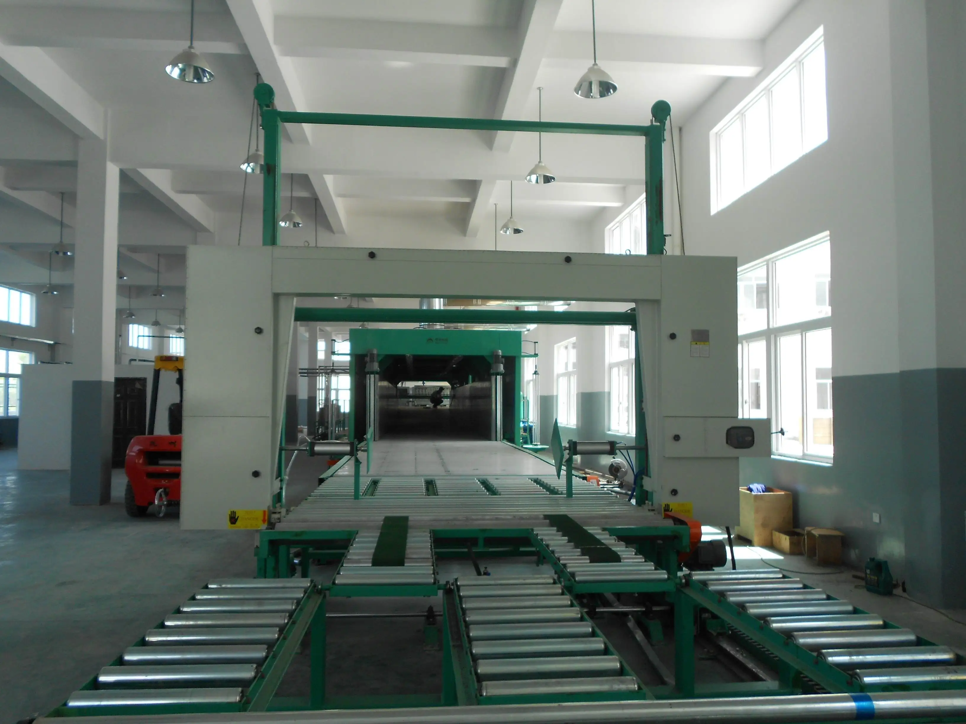Foam Machine Manufacturer Automatic Horizontal Continuously Foaming Production Line  ODM acceptable