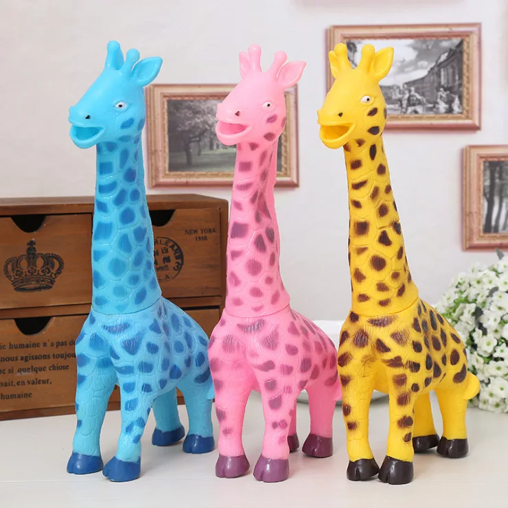Wholesale PVC Rubber Screaming Giraffe Pet Dog Toy IQ Training Interactive Venting Shrilling Giraffe Chew Toys