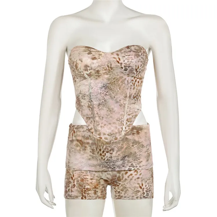 Sexy Leopard Printed Shorts Sets Women Vintage Slim 2 Piece Sets Slash Neck Sleeveless Corset Tops Mid-Waisted Shorts