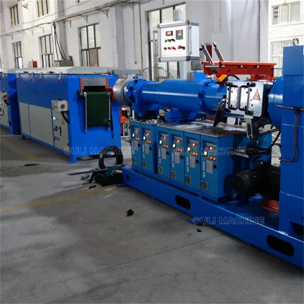 Single screw rubber extrusion vacuum cold feeding machine,good performance rubber extruder machine with CE/ISO9001