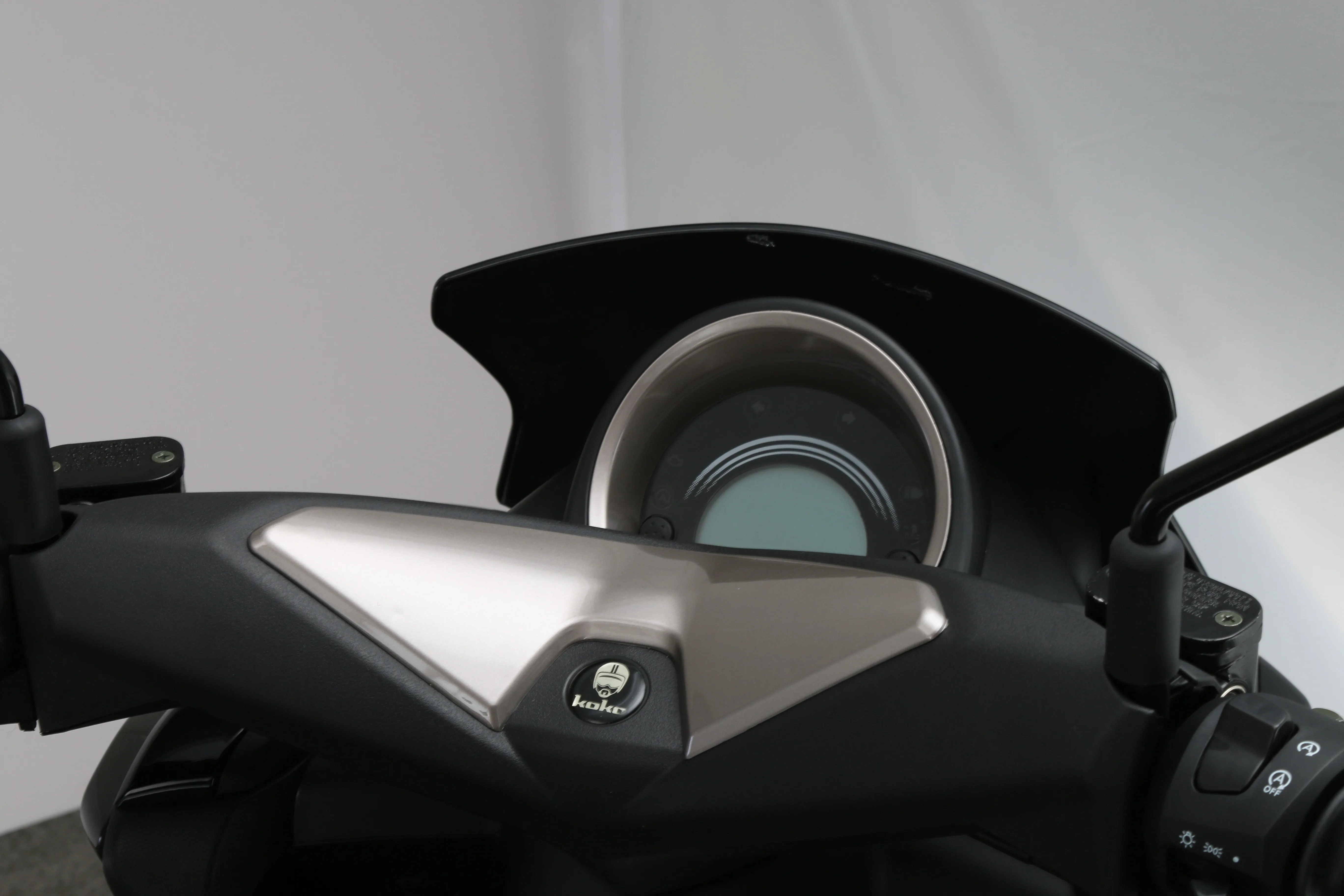 2022 big tire 150 180cc GAS motor scooter 15L fuel  gas scooters for adult