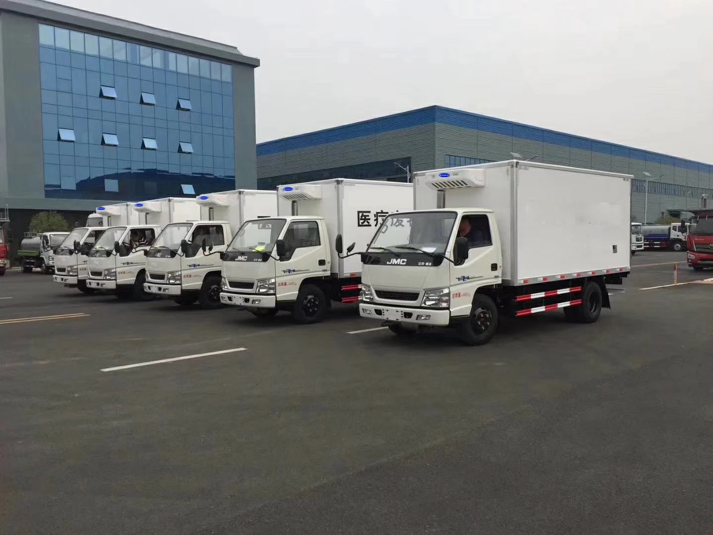 truck reefer units (13).jpg