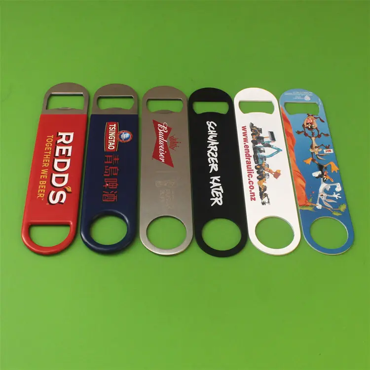 Custom Logo Bar Beer Bottle Wood Bottle Opener Key Chain Personalised Lid Bottle Opener Keychain