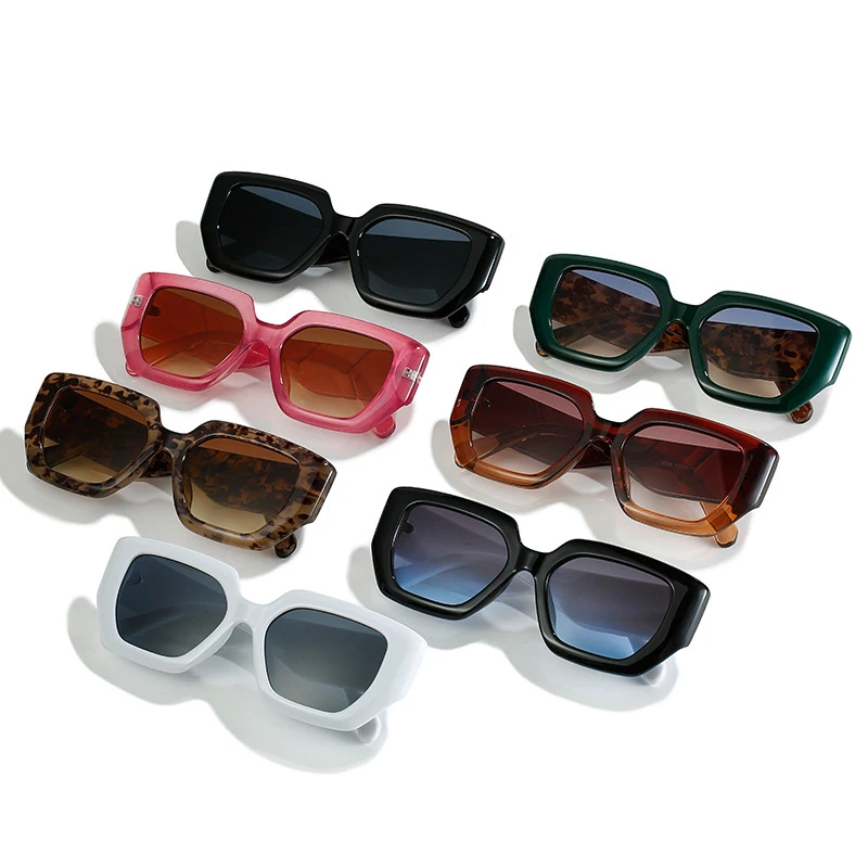 Wholesale New Design Ladies White Frame Shade Glasses High End Small Square Vintage Luxury Sunglasses 2024