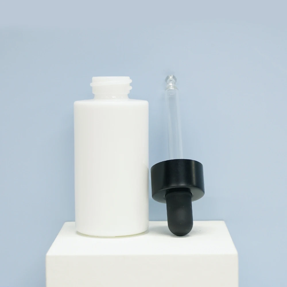 
30ml essential oil recyclable opal glass bottle for serum cosmetics packaging 