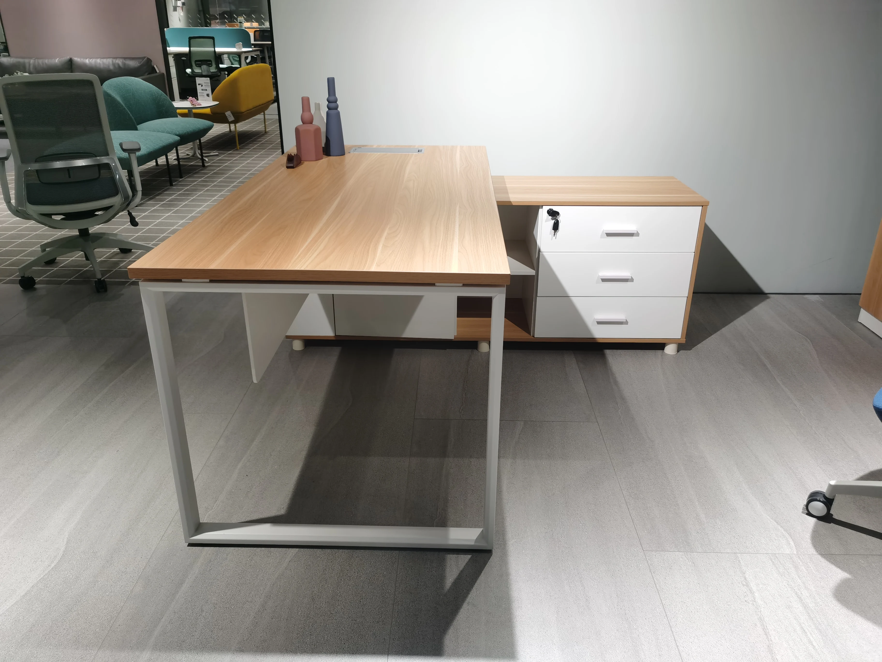 Современная дизайнерская офисная мебель L-образная квадратная нога офисный стол менеджера