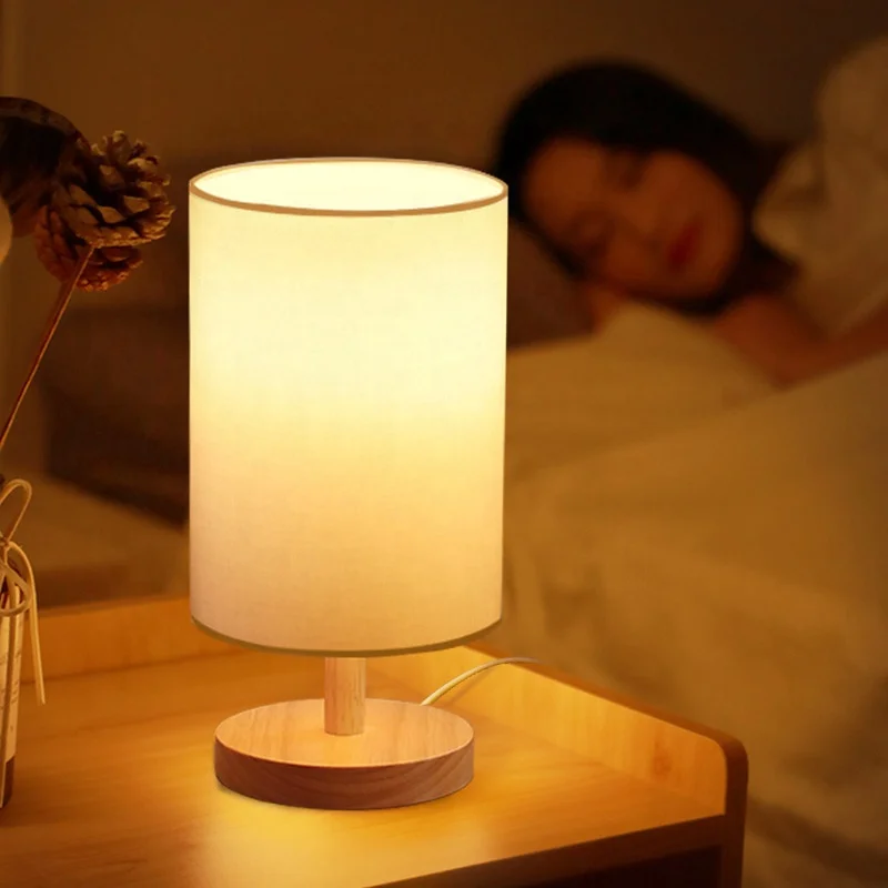 OEM Competitive Price Fabric Shade E27 Small Solid Wood Desk Lamp Base For Table Lamp