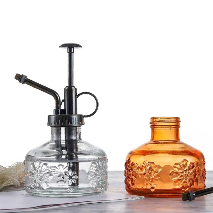 Aeofa French retro air pressure stained glass gardening home watering mini glass watering can