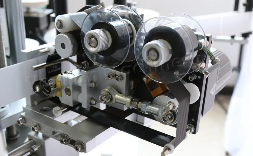 MT-200 Factory Price Automatic Label Printing Machine for Food Beverages Wine Bottles Glass Jars with Pump Core Component