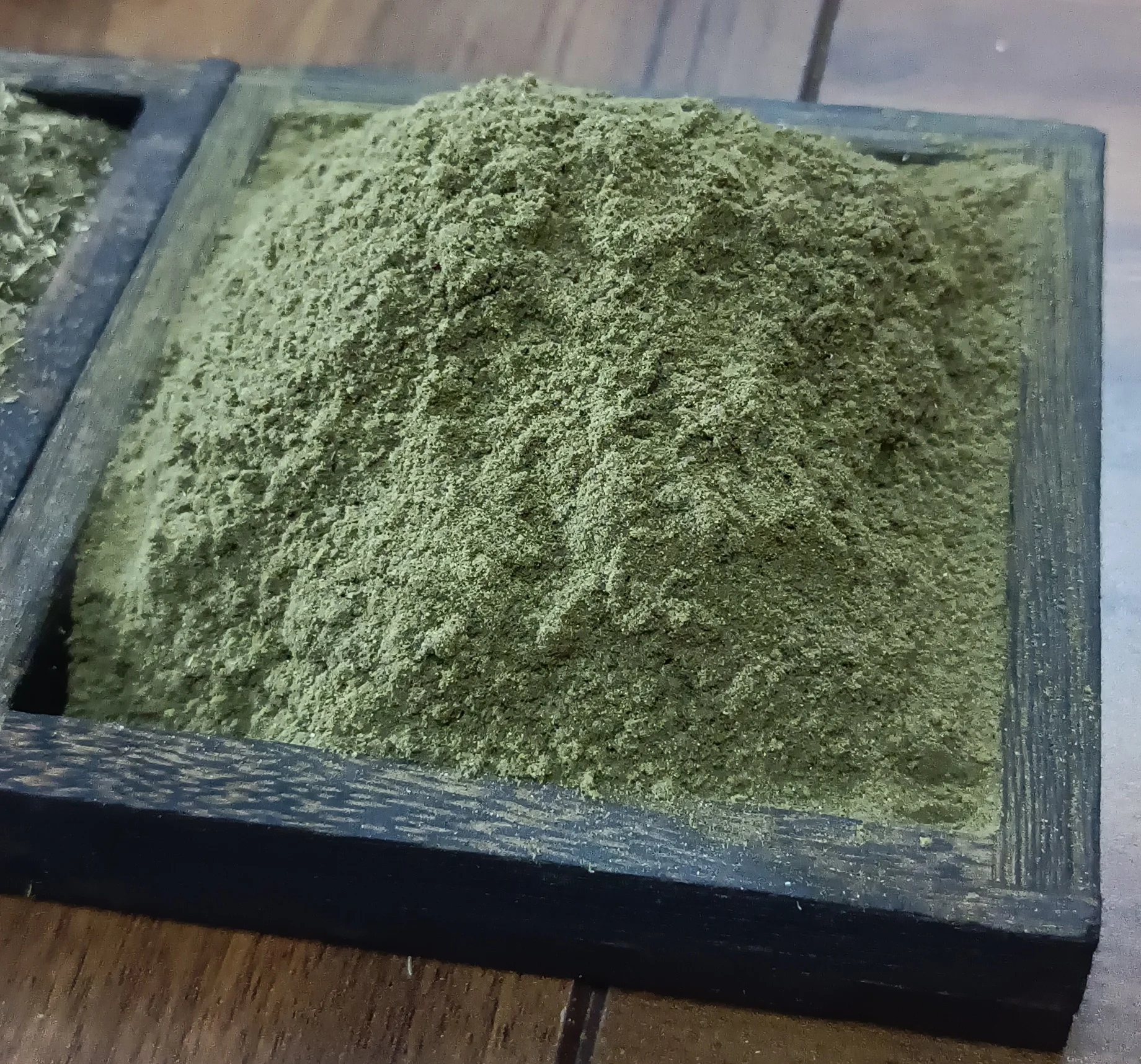 Herbal medicine Wild wormwood Felon herb Mugwort extract powder Artemisia Vulgaris leaves powder