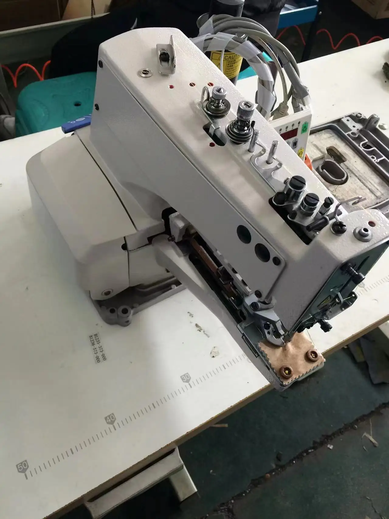 direct drive single thread chain stitch button sewing machine