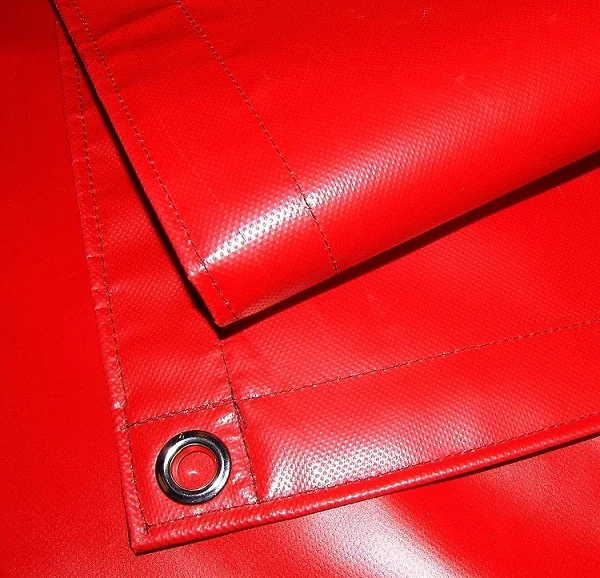 Red 18oz Waterproof PVC Center Lumber Tarps Heavy Duty Flatbed Tarps for Superior Cargo Protection