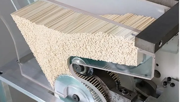 Baby Care Automatic Cotton Bud Production Machine /medical ear cleaning stick cotton gauze bud swab making packing machine