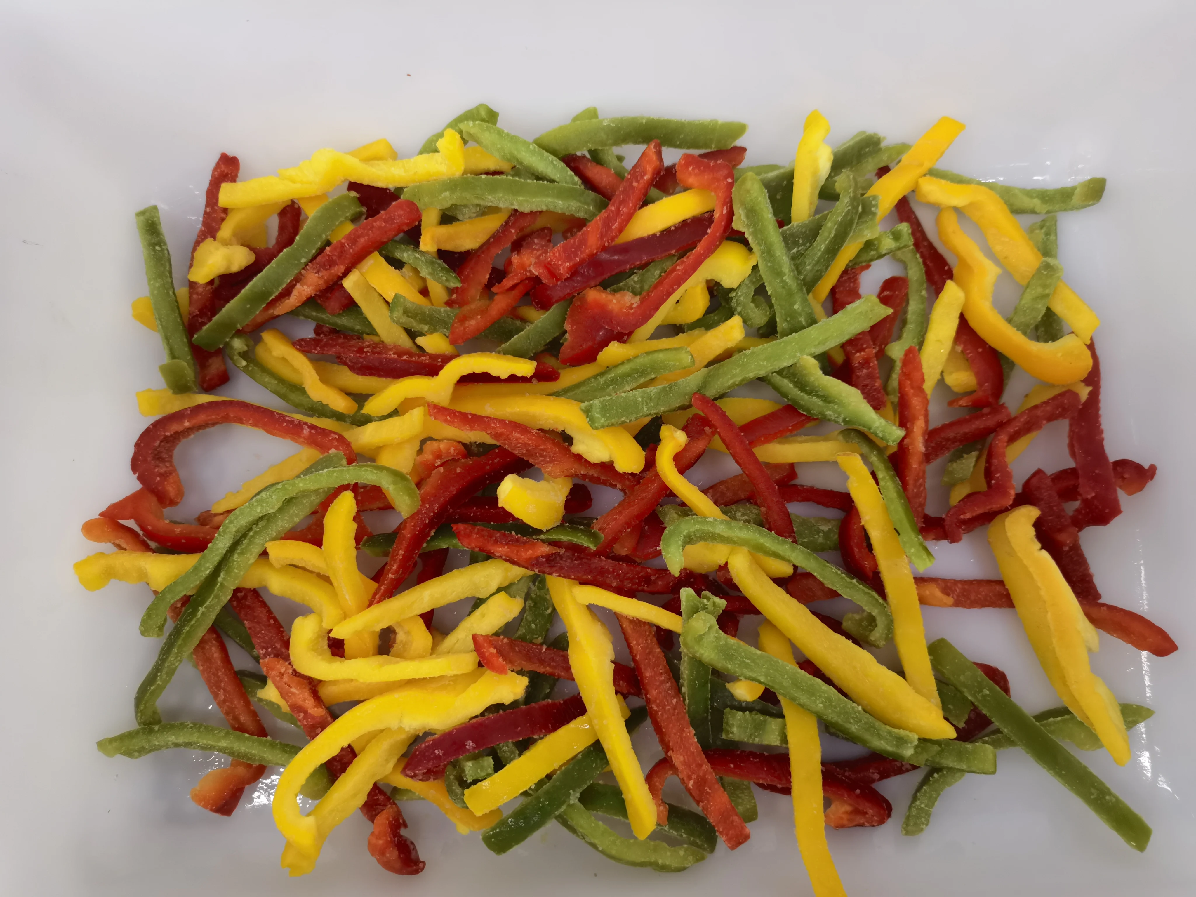 China Manufacturer  Frozen Mixed Bell Pepper  Red Sweet Chilli  Frozen Mixed Pepper Strips
