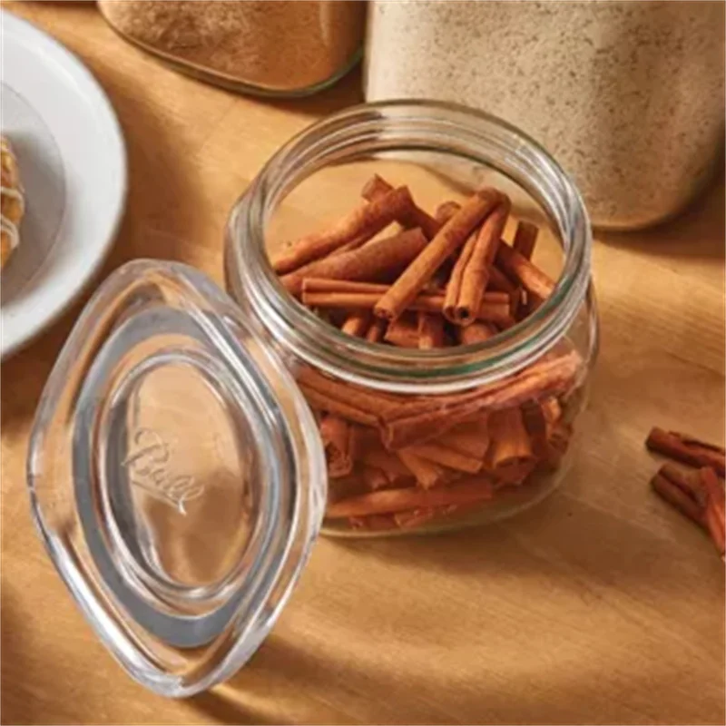 Wholesale Food  Kitchen Glass Canisters For Coffee Flour Sugar Candy Cookie Spice Storage Glass Jars Containers
