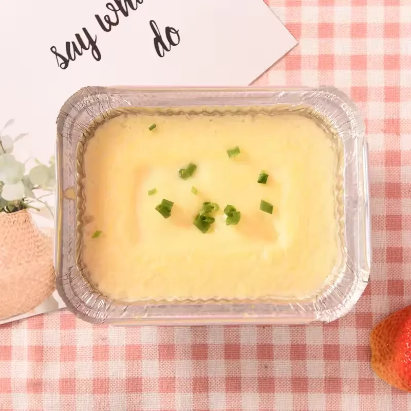Disposable tin foil tableware, kitchen barbecue food packaging, aluminum foil containers, pallets