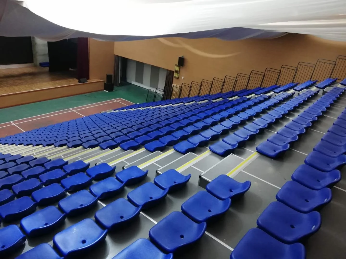 Theater Furniture Stadium Bleachers Retractable Bleacher Price Match Plastic Chair