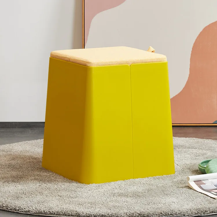 2021 Wholesale Classic living room furniture stylish modern nordic white pp plastic ottoman stool