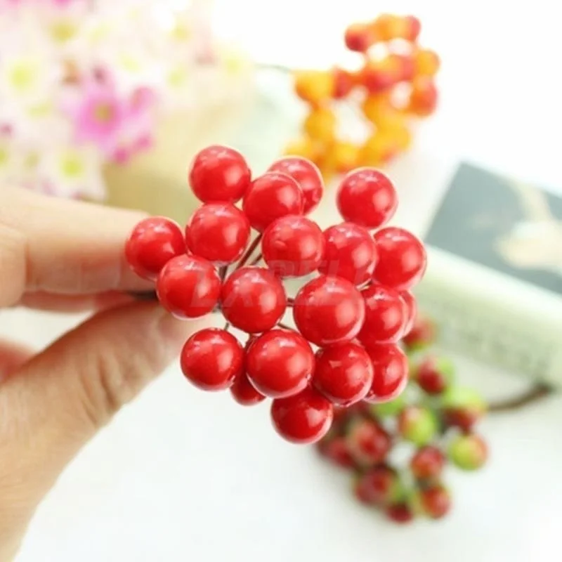 Artificial Red Holly Berry Picks Stems Fake Winter Christmas Berries Decor for DIY Garland and Holiday Wreath Ornaments
