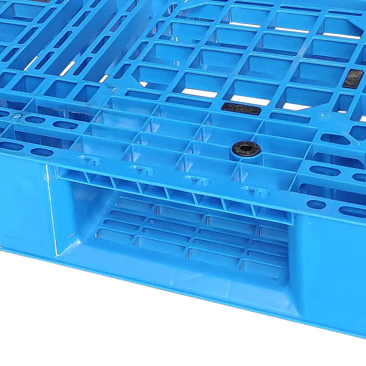 China Export Plastic Pallets 1100 x 1100 x 150mm High Quality Cheap Pure or Recycled HDPE Plastic Pallets