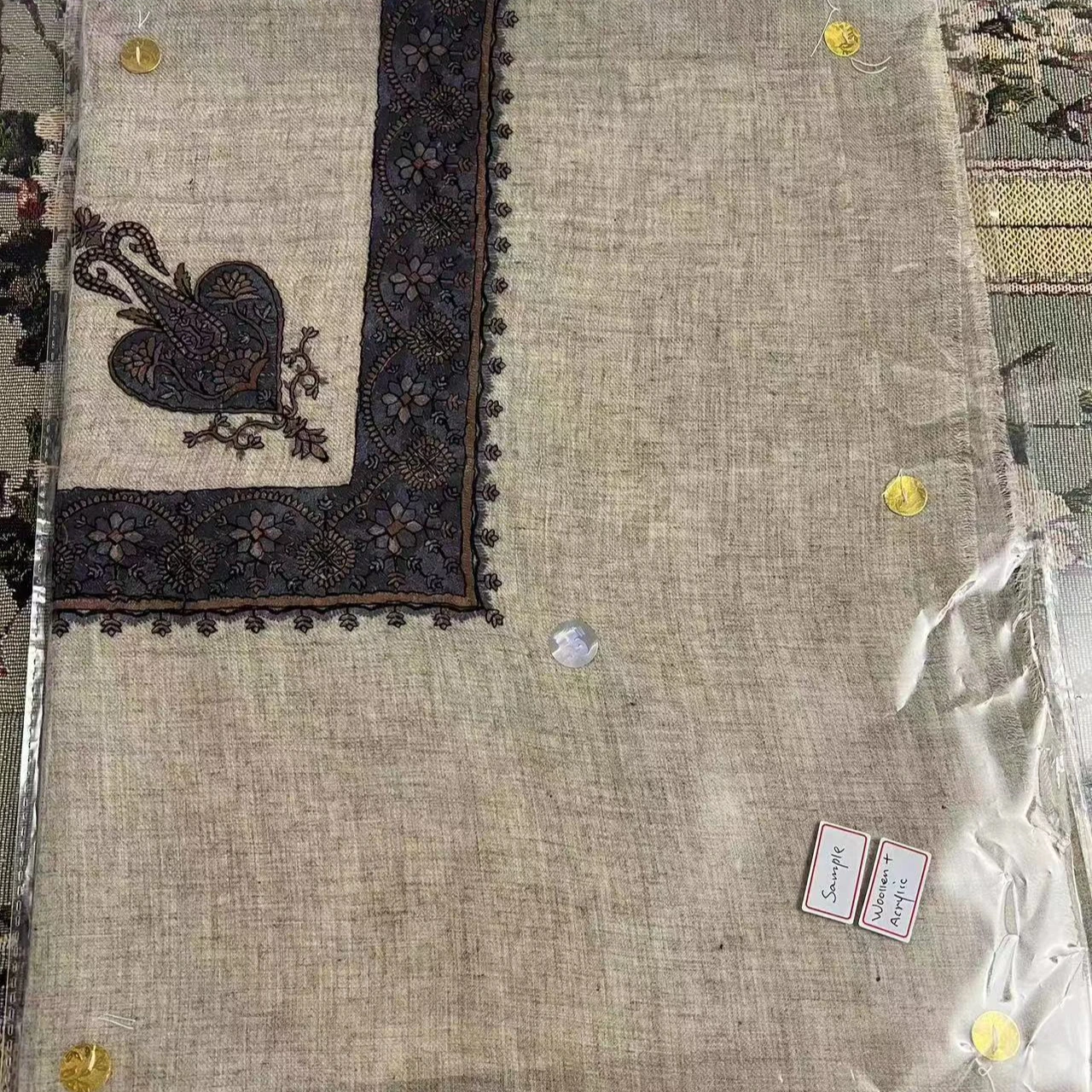 Luxury Yemeni Saudi Arabia Men Embroidered Woolen Acrylic Shawls Lightweight Arab Desert Keffiyeh Yashmagh Shawl