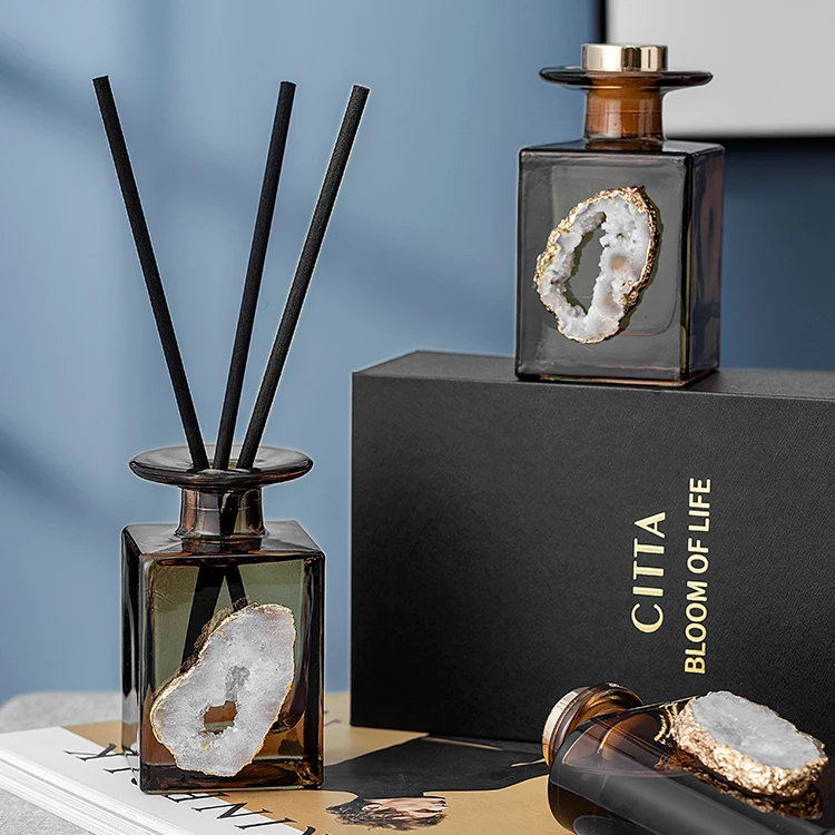 Luxury bathroom essential oil Reed Diffuser sticks jasmine rose and oud designer rattan best smelling room Reed Diffuser