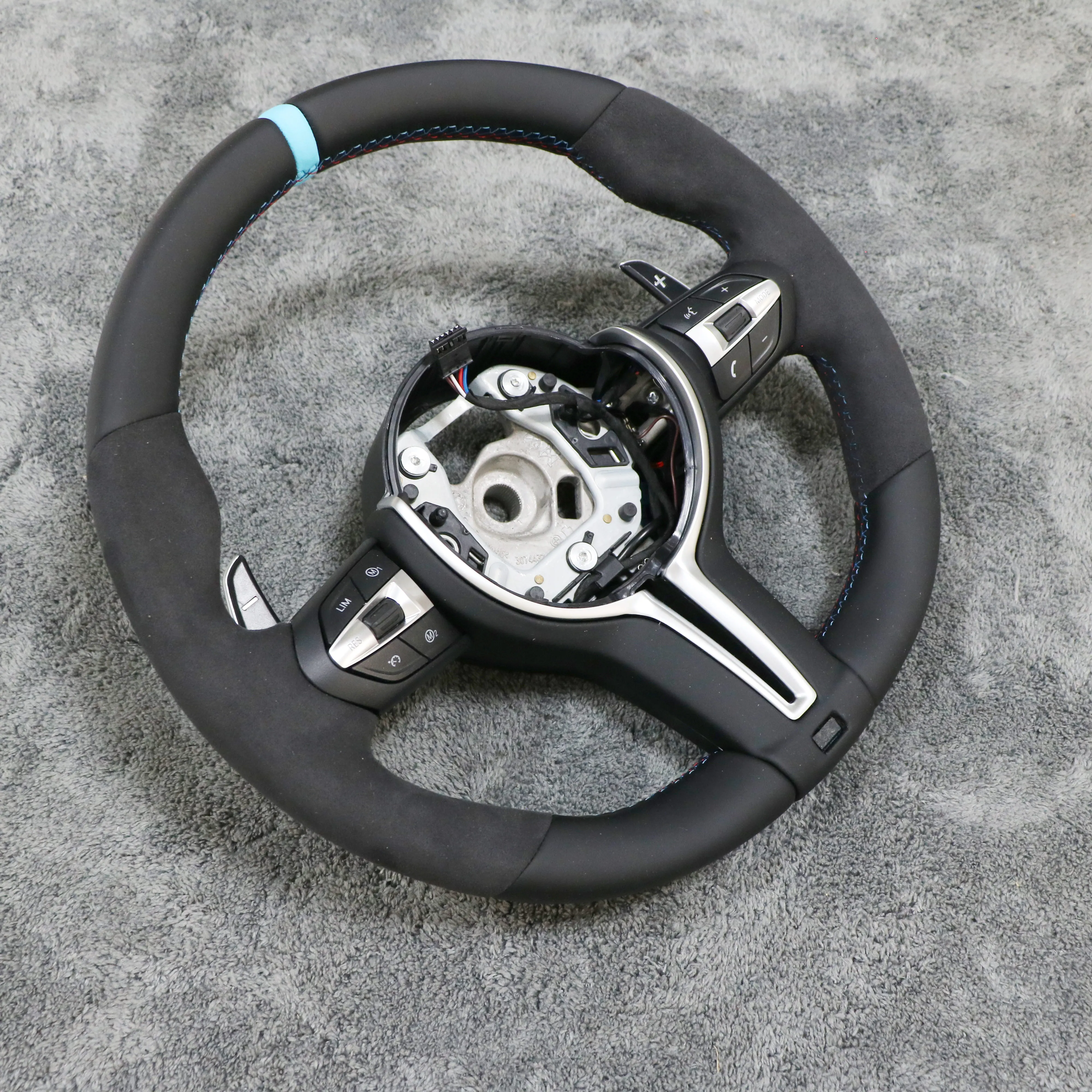 High quality blue top strip alcantara leather Steering Wheel For BMW 3series e90 f31 f95 g21 f13 f10 g01 f31 g32 g06