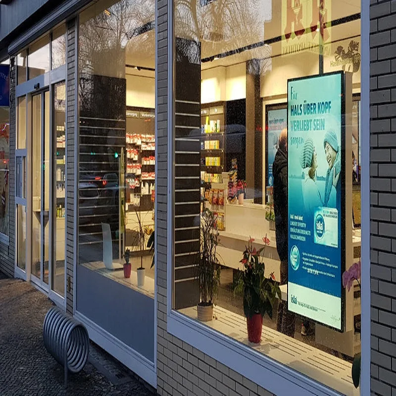 Retail store Low Power High Thin Screen Double Sided 4K digital signage Window Lcd Display For Advertising Playback
