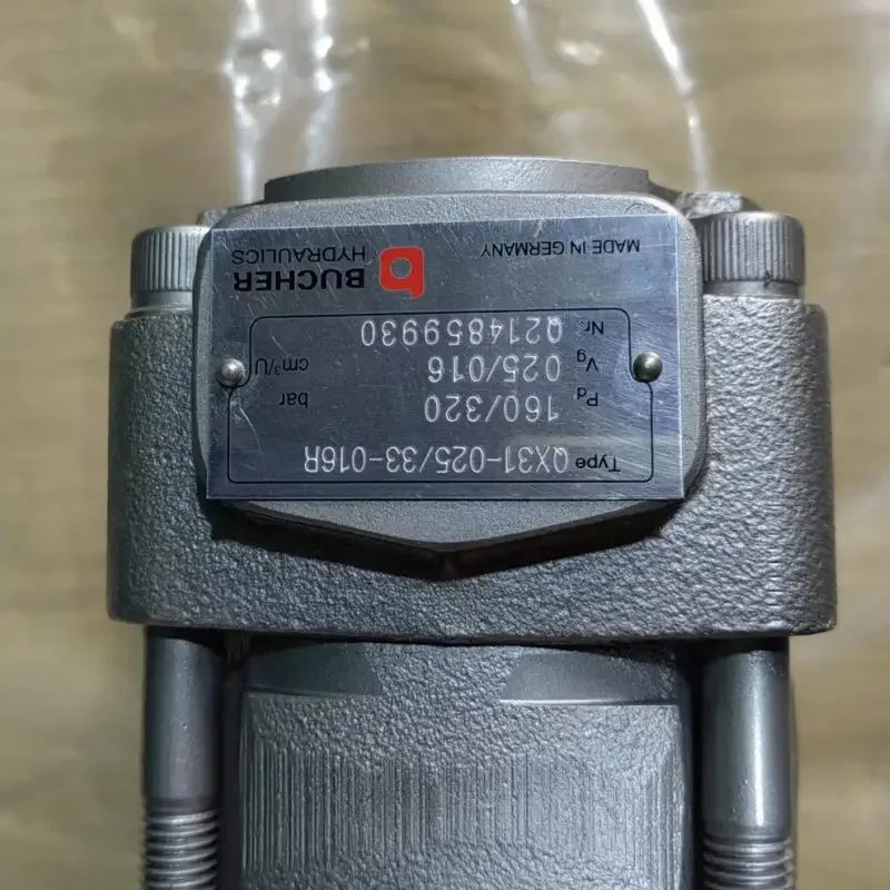 Немецкий pumpQX82-250 шестерни бухера/62-125 // 52-050R186 QX53-050/31-020R QX82-250/42-032/43-032R