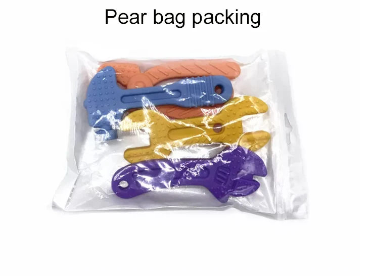 Pear bag packing.jpg