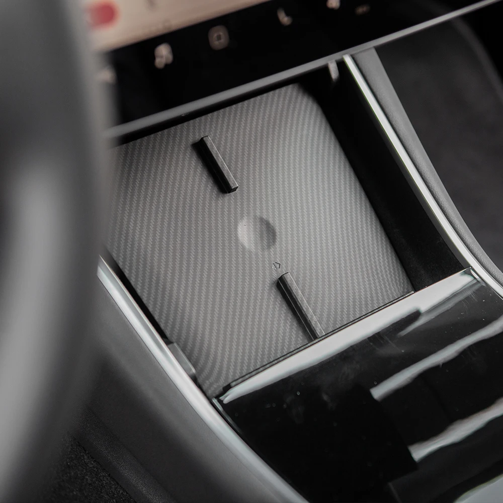 OEM Wireless Charger Dual USB Ports 20W Output Car Wireless Charger For Tesla Model 3 Fit for iPhone 11