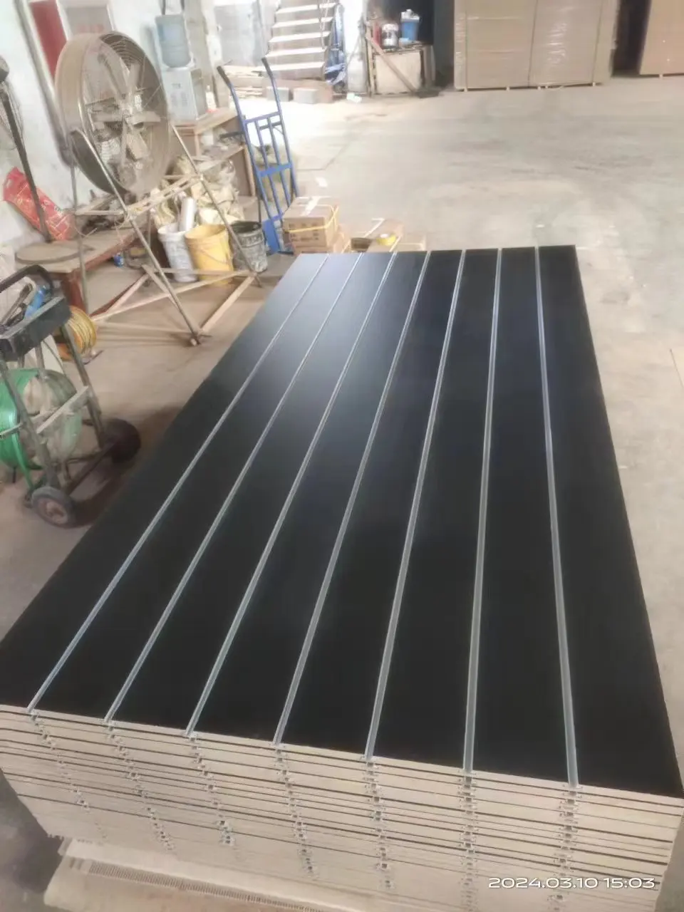 1220x2440 Grooved Slotted MDF Aluminum panels Slat Wall Decorative Slatwall for Store Display